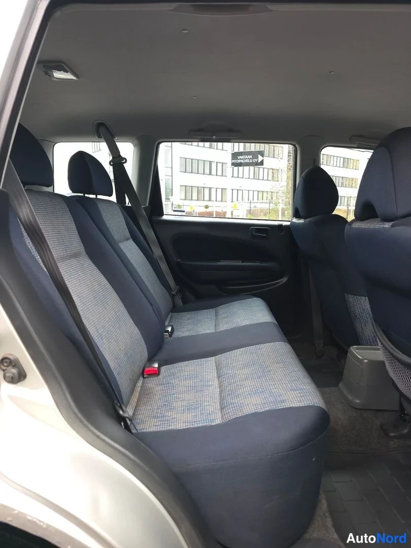 Hopea Honda HR-V 2000, takaistuimet, kuva 17