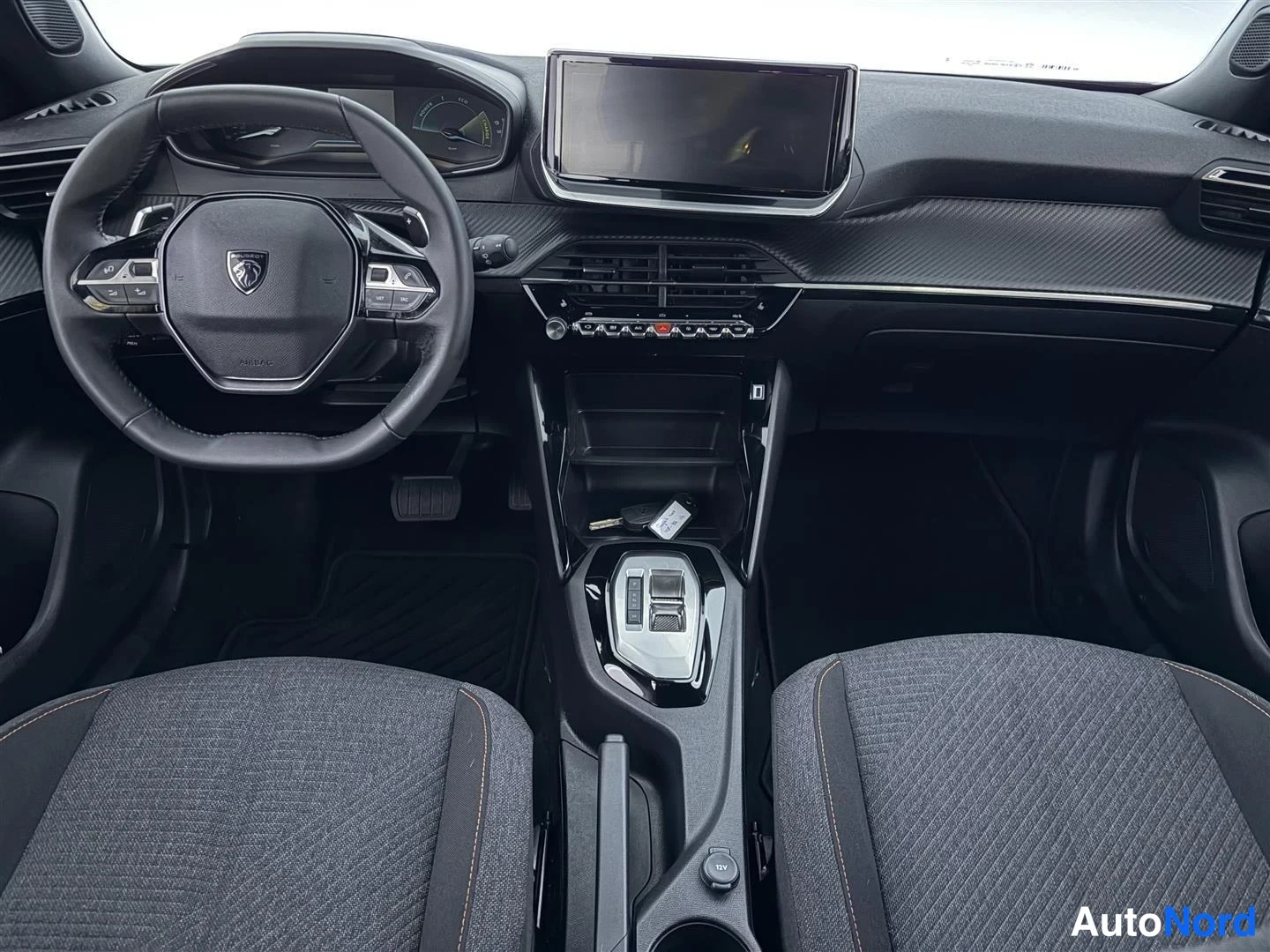 White Peugeot 2008 2025, cockpit, photo 7