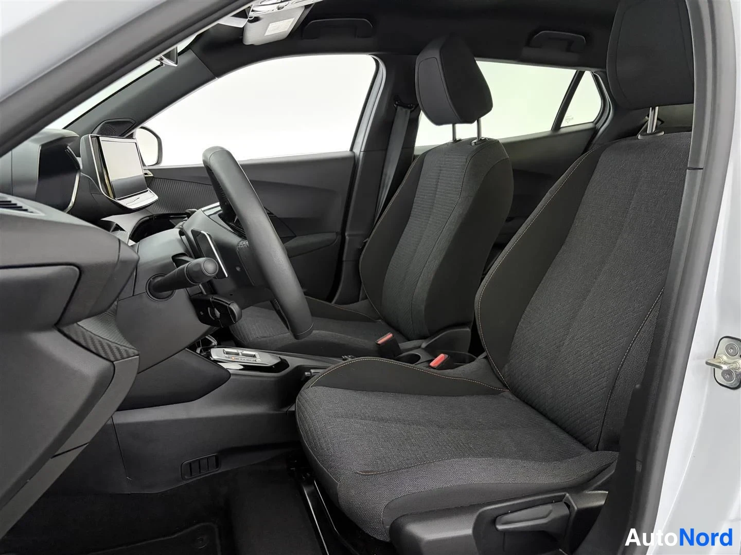 White Peugeot 2008 2025, front seats, photo 10