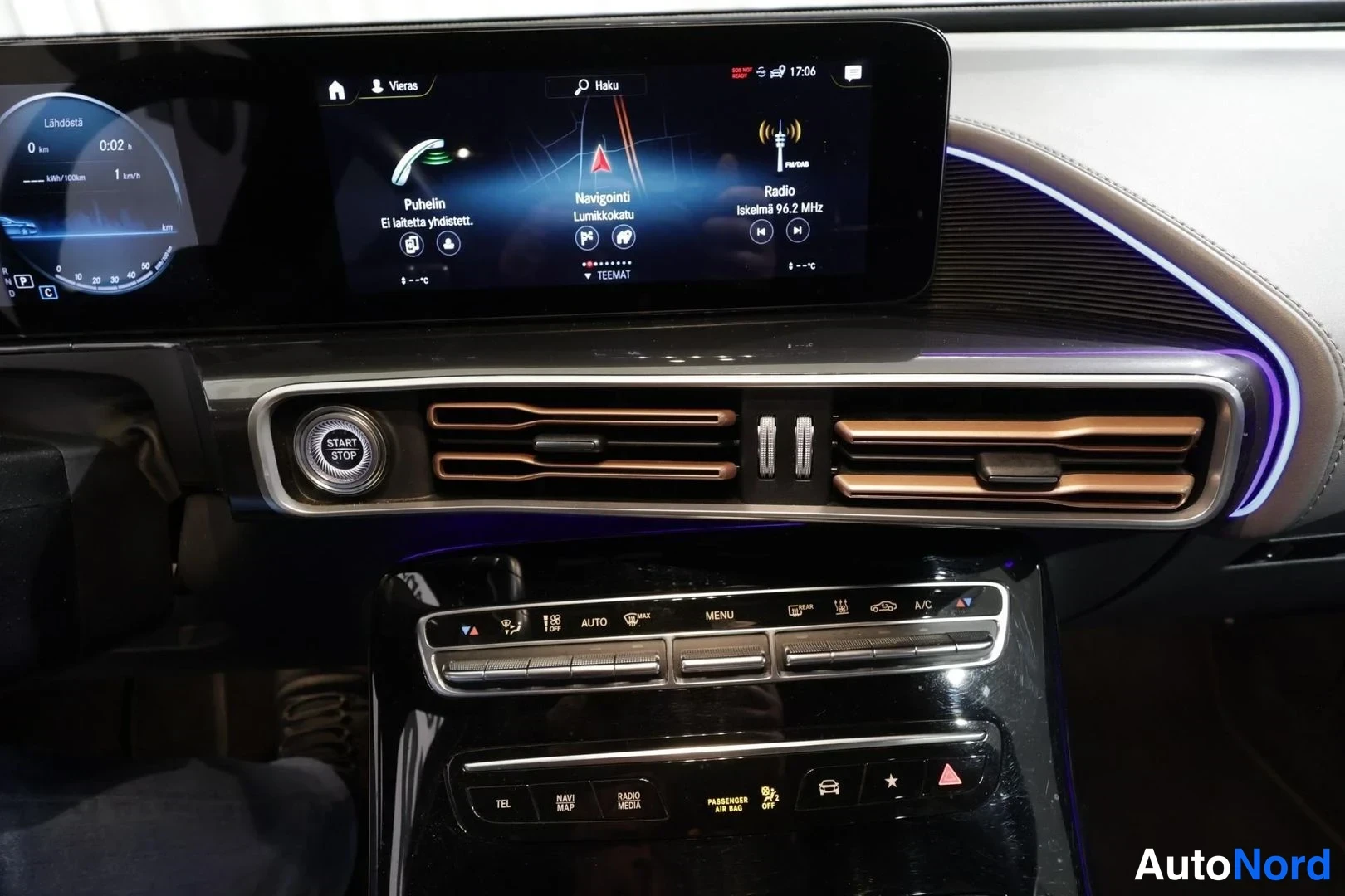 Musta Mercedes-Benz EQC 400 4MATIC 2022, yksityiskohta, kuva 15