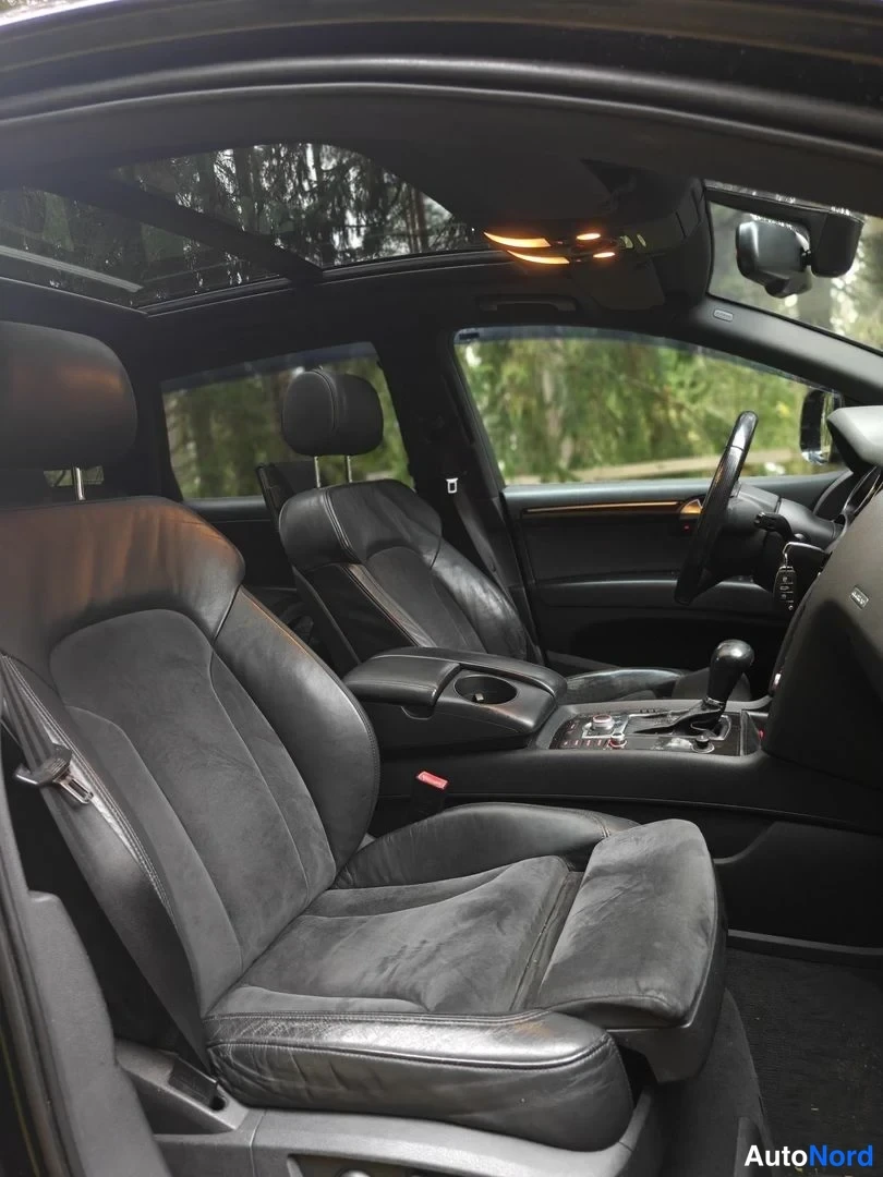 Svart Audi Q7 2008, framsäten, bild 7