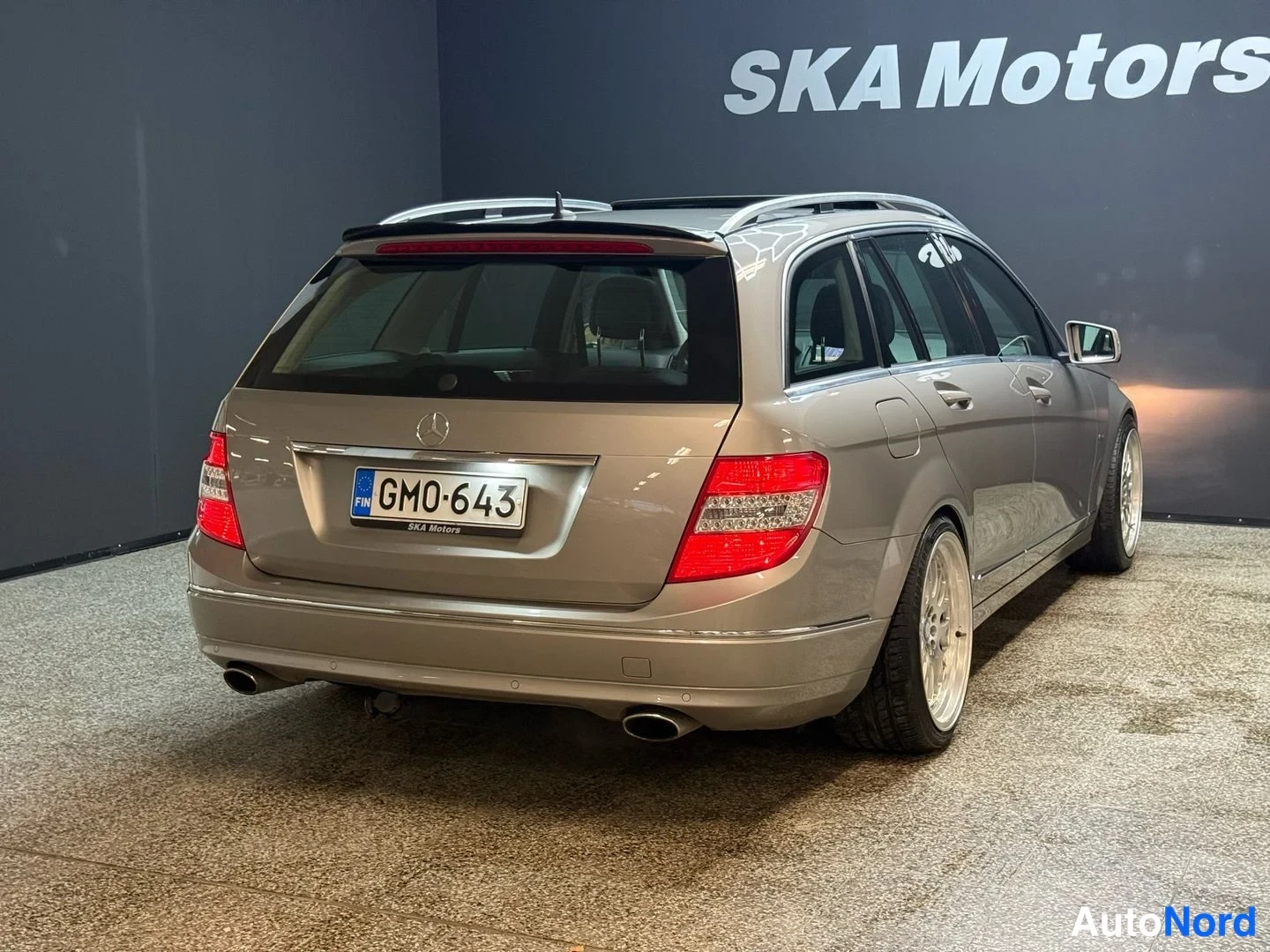 Hopea Mercedes-Benz C 320 CDI 2009, takaviisto, kuva 6