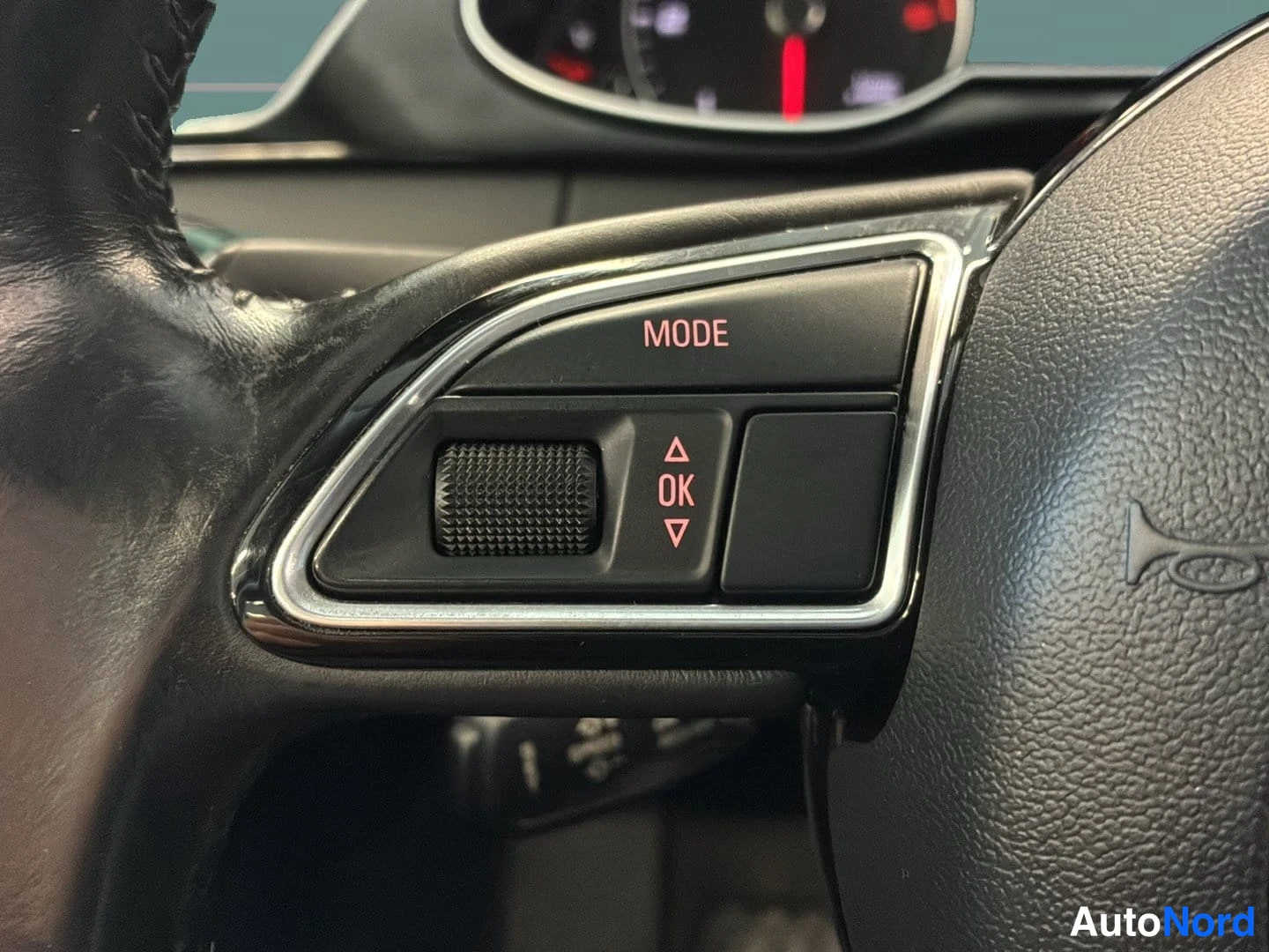 Musta Audi A4 allroad quattro 2015, kuva 16