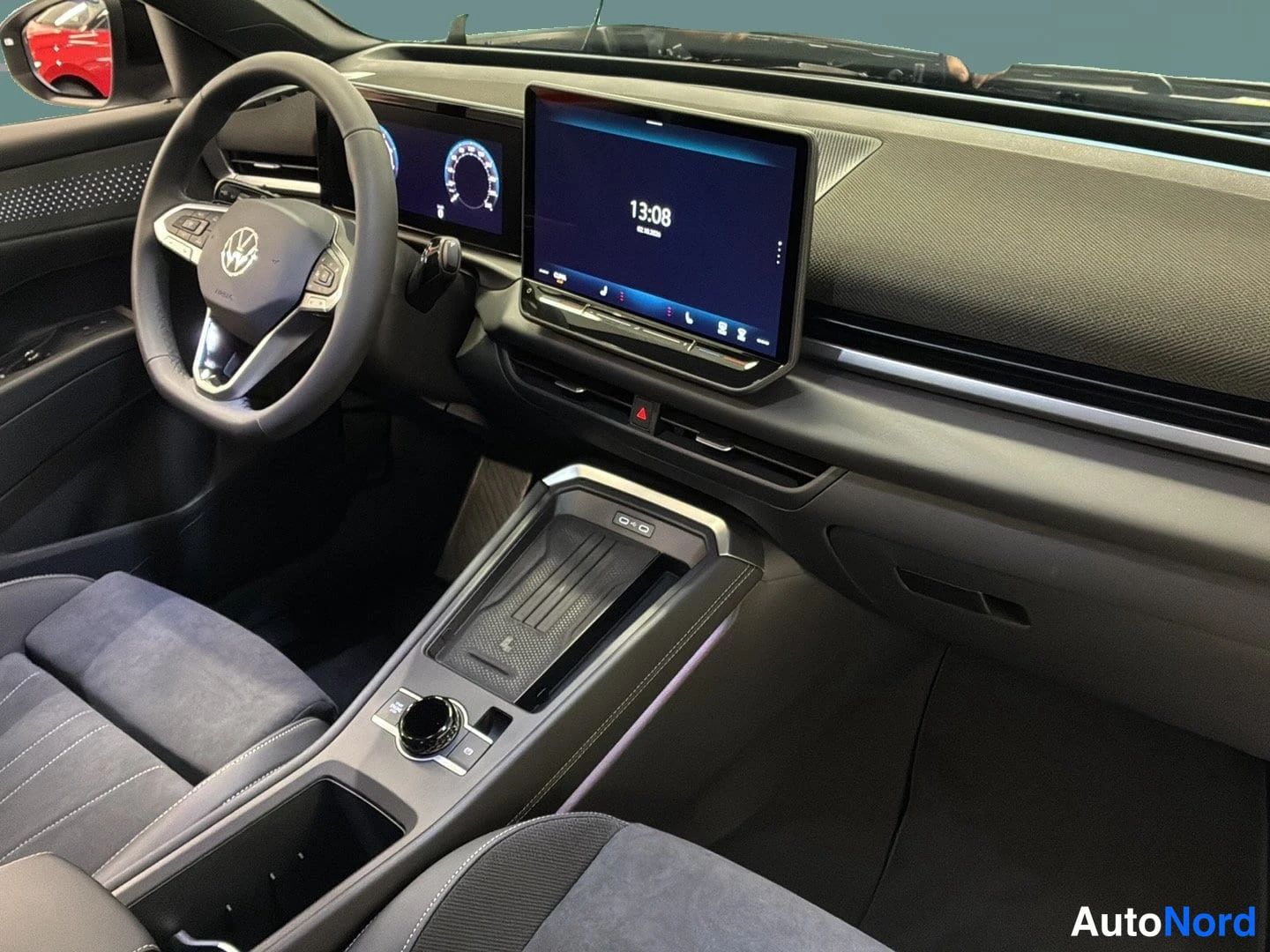 Harmaa Volkswagen T-Roc 2026, kuva 8