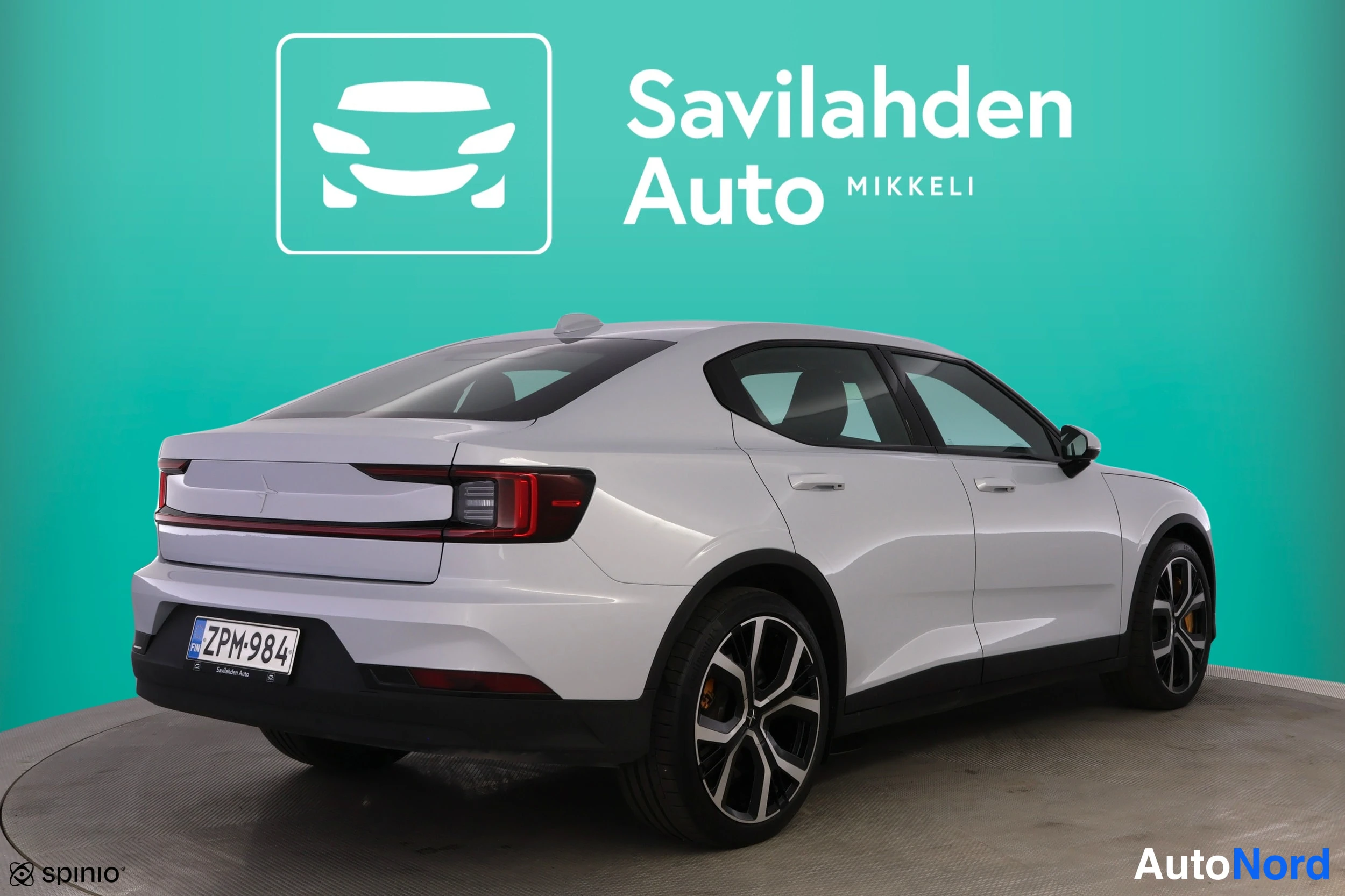 Harmaa Polestar 2 2022, kuva 7