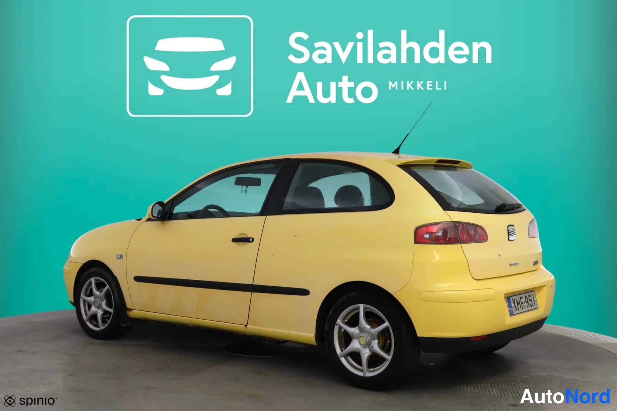Keltainen Seat Ibiza 2003, kuva 3