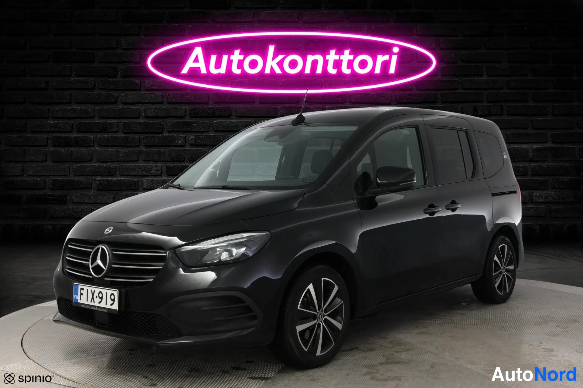 Mercedes-Benz T 180 Automatic 2024