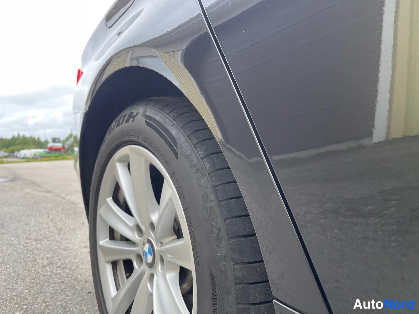 Harmaa BMW 523i 2010, yksityiskohta, kuva 32