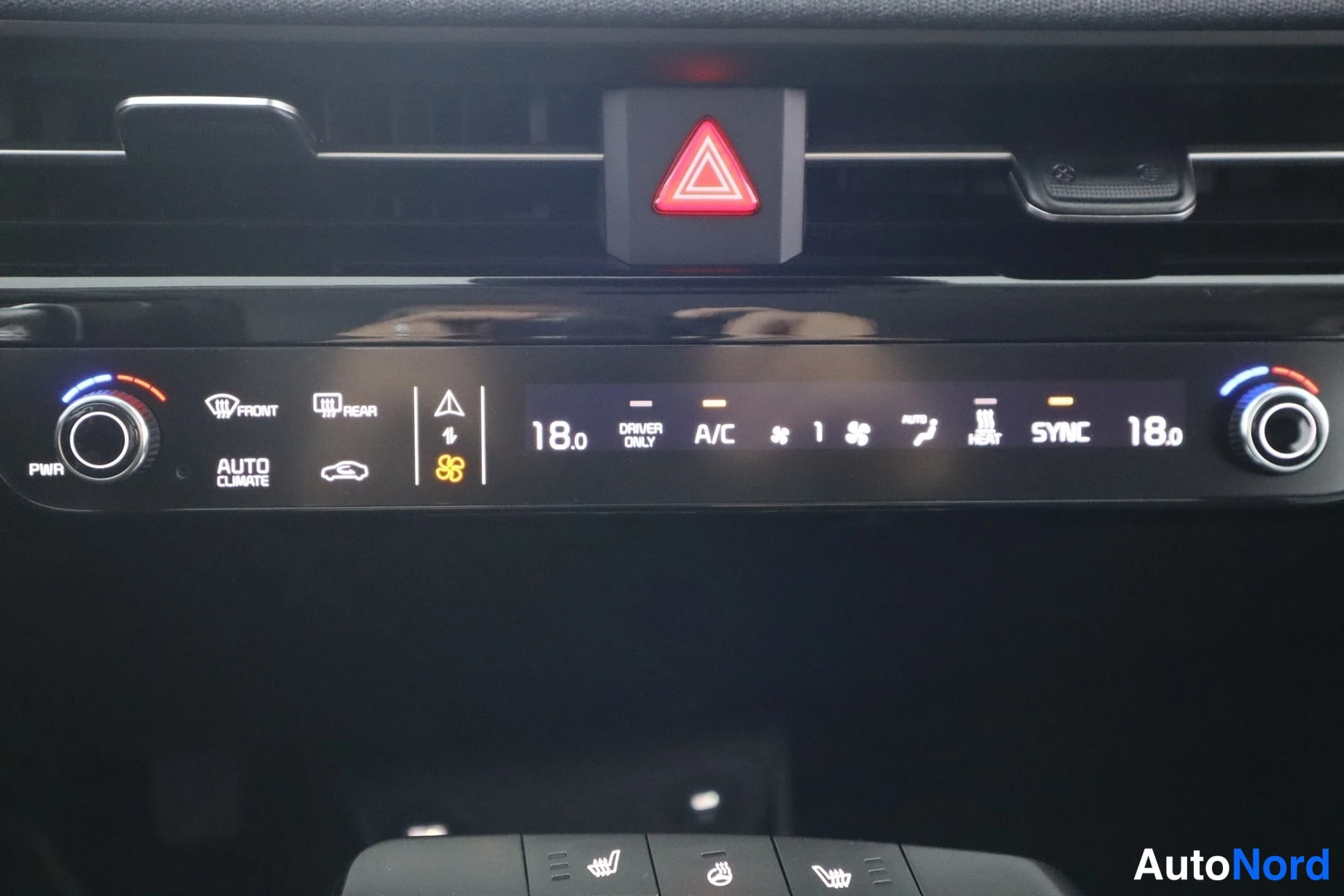 White Kia EV6 2024, detail, photo 25