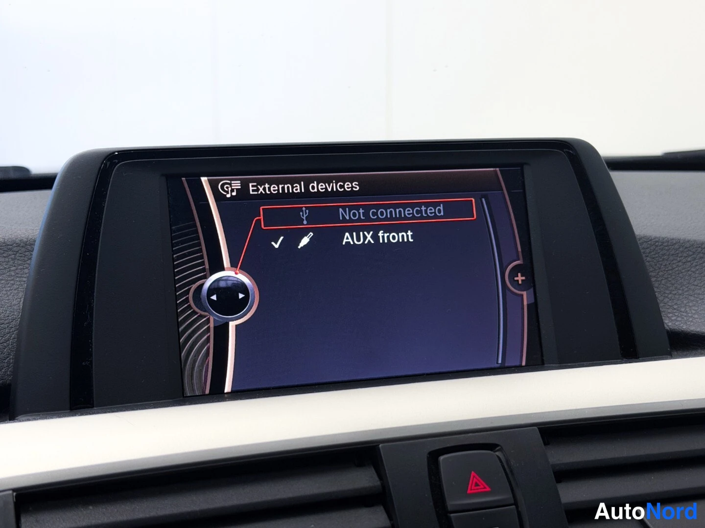 Grey BMW 320i xDrive 2013, detail, photo 20