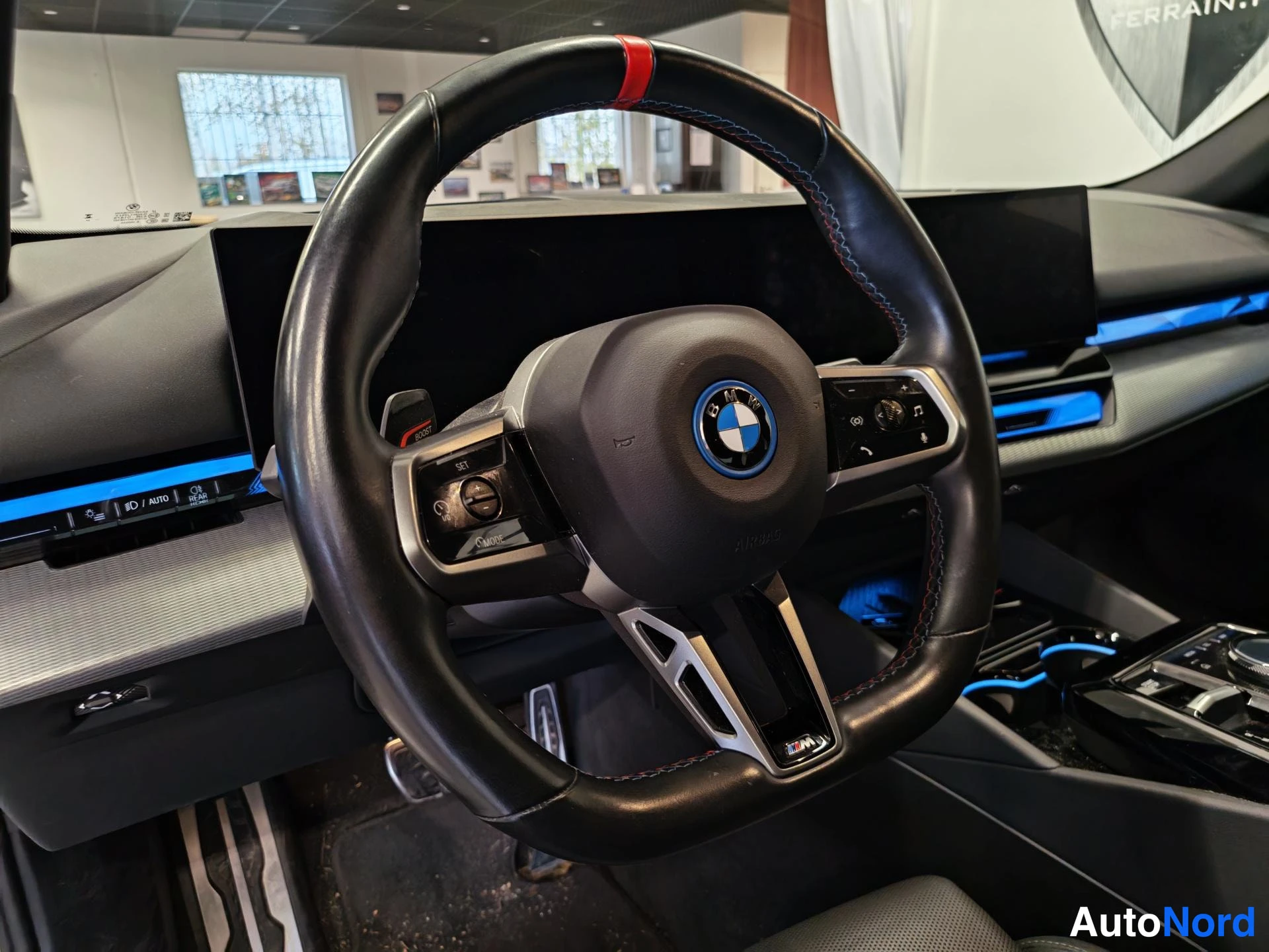 Grey BMW i5 2024, cockpit, photo 9