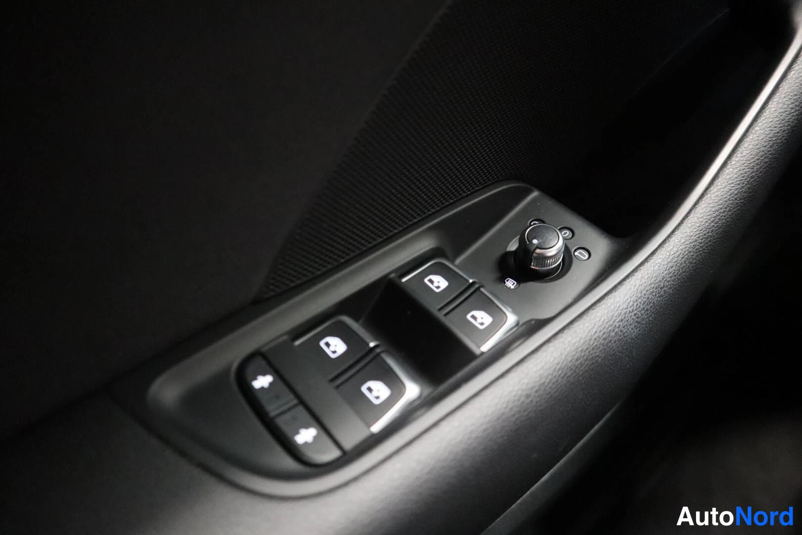Musta Audi A3 Sportback 2018, yksityiskohta, kuva 13