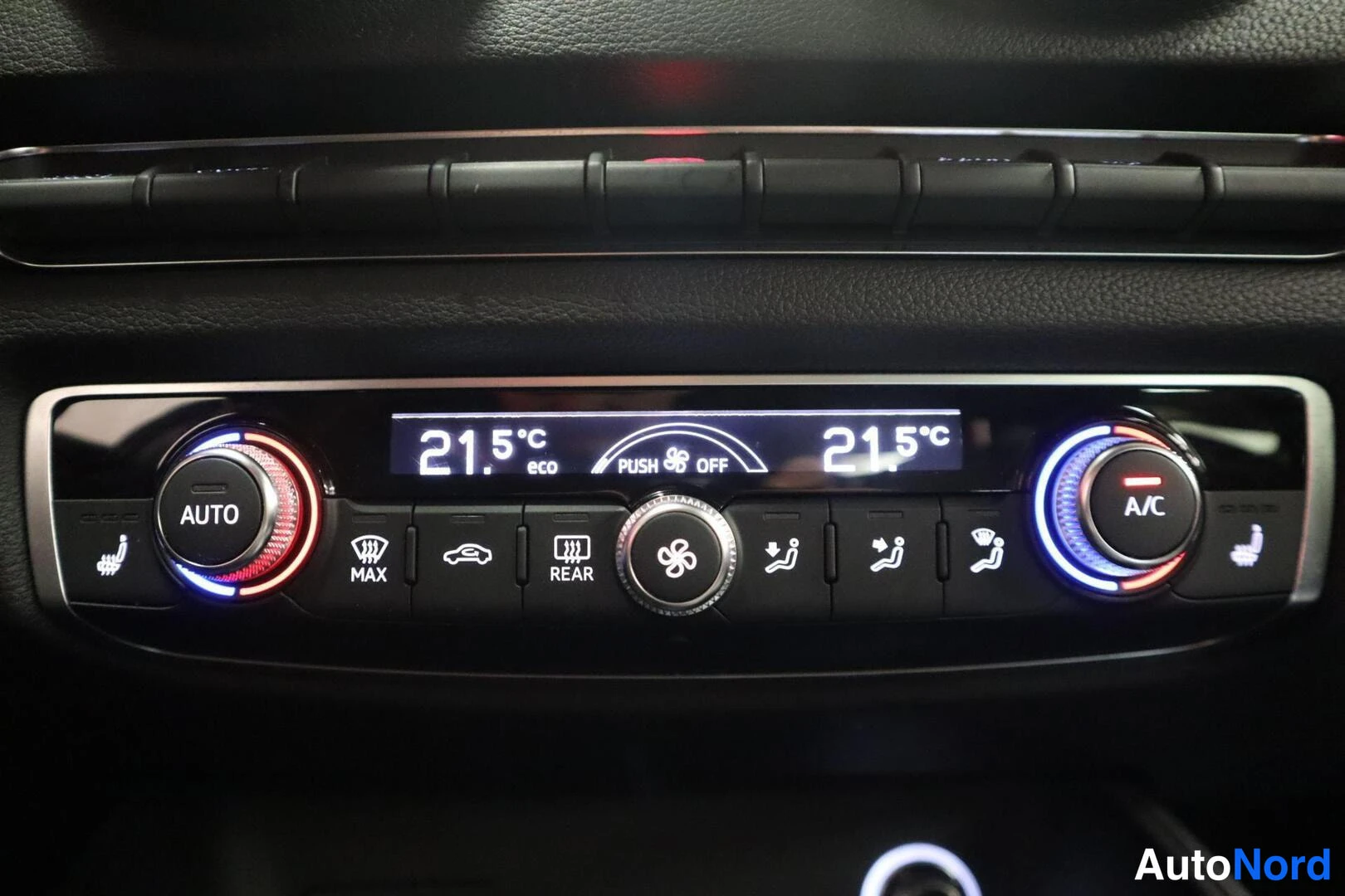 Musta Audi A3 Sportback 2018, yksityiskohta, kuva 20