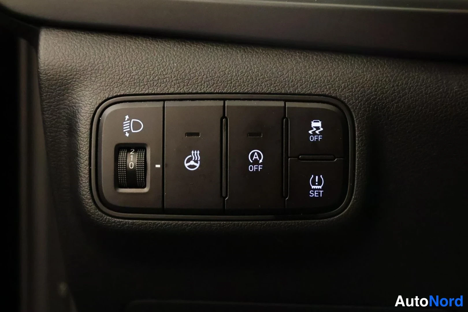 Musta Hyundai i20 2021, yksityiskohta, kuva 15