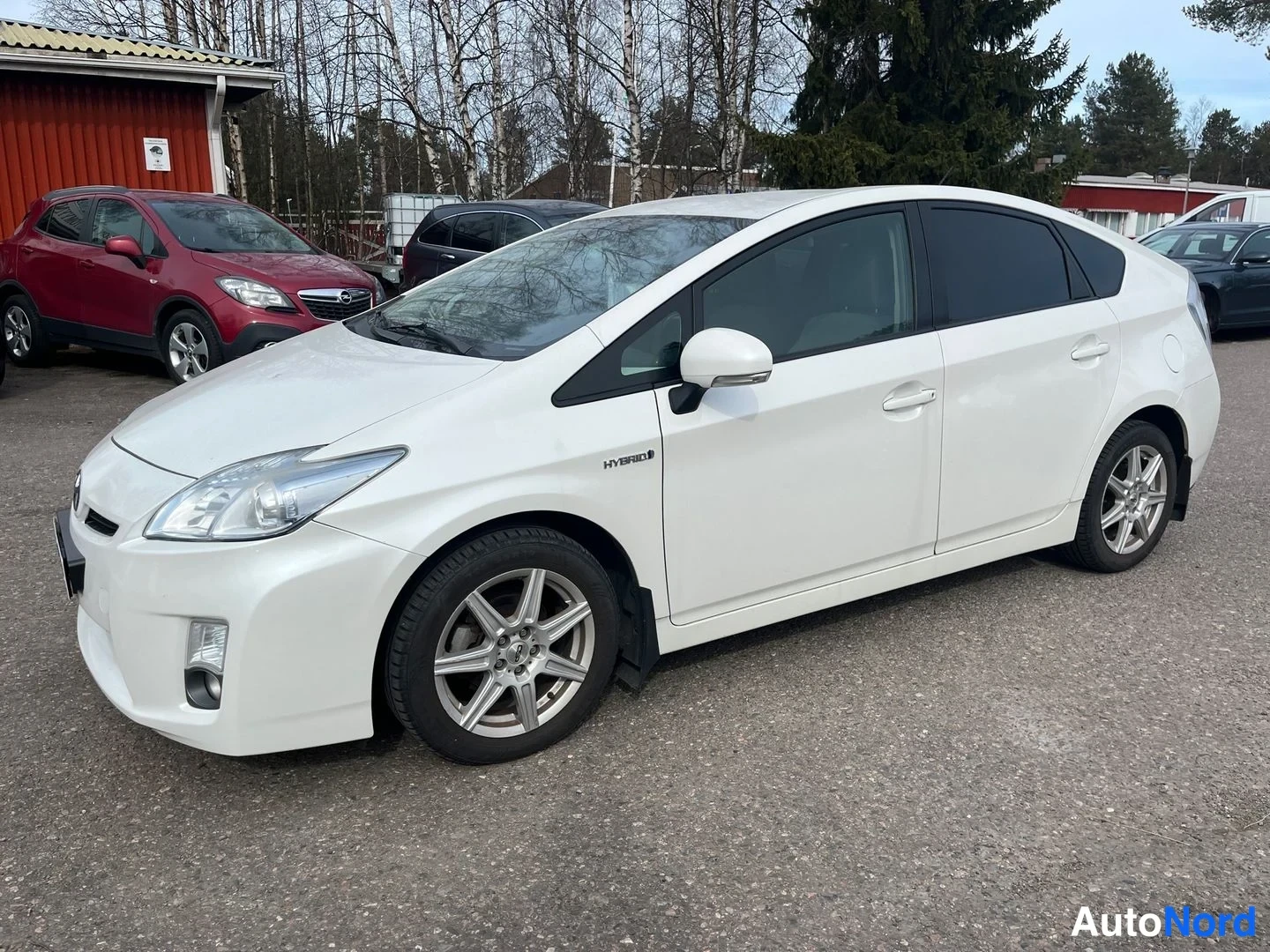Toyota Prius HSD Sol 2011