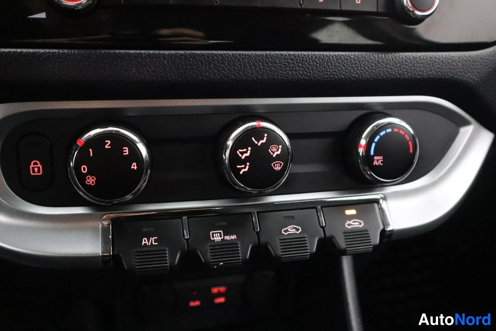 Blue Kia Rio 2015, detail, photo 21