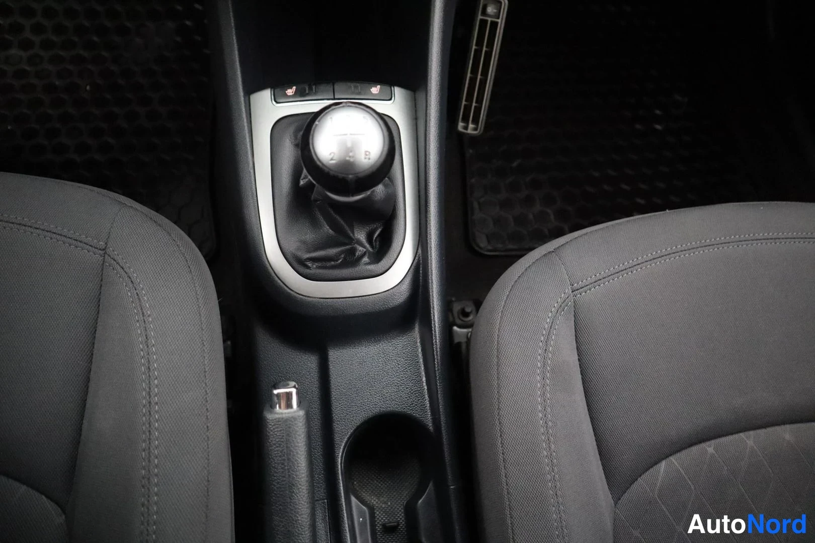 Blue Kia Rio 2015, detail, photo 24