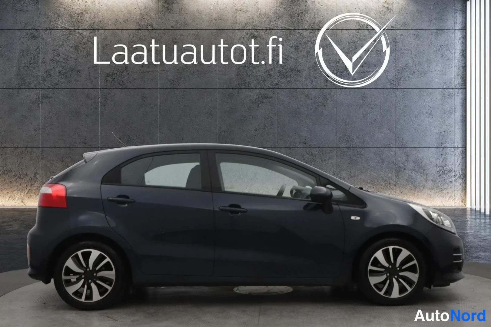 Blue Kia Rio 2015, side, photo 4