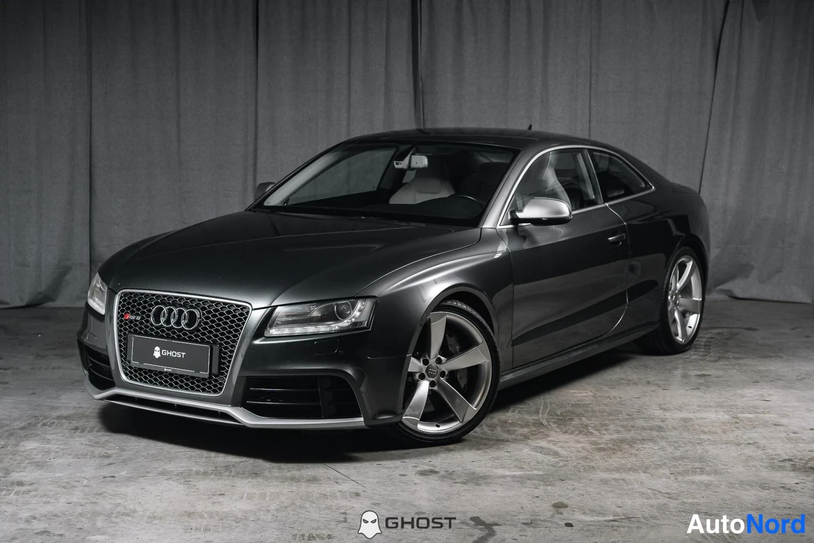 Audi RS5 4.2 V8 FSI quattro 450 hv 2011