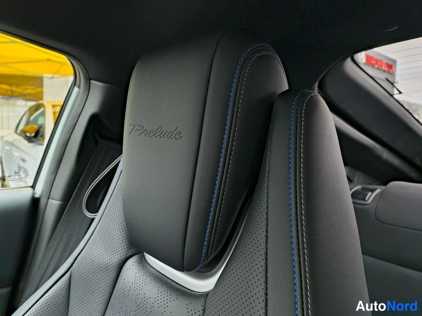 White Honda Prelude 2026, front seats, photo 11