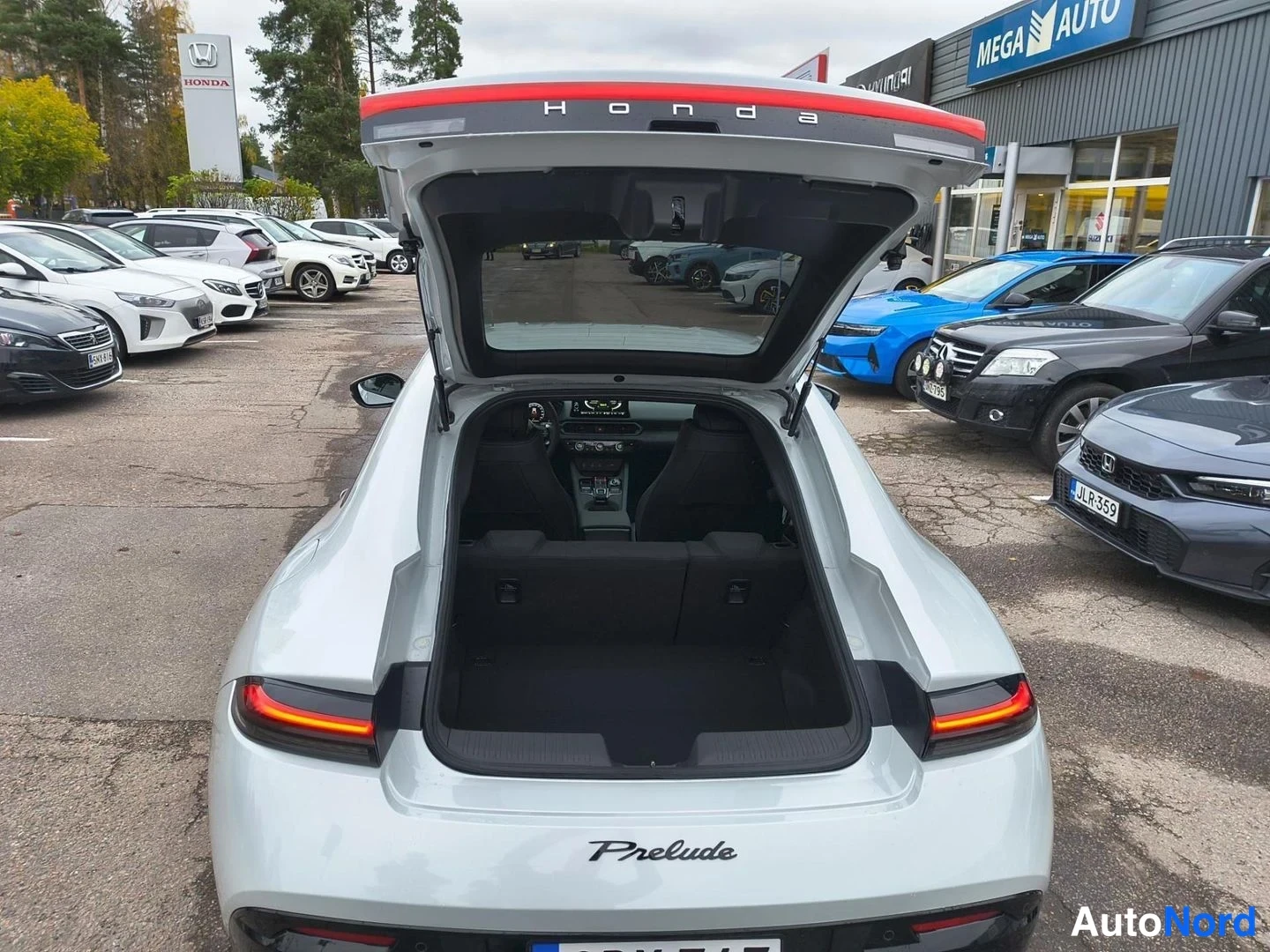 White Honda Prelude 2026, rear, photo 8