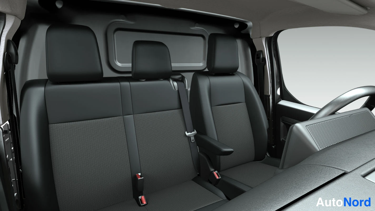 Vit Opel Vivaro 2026, framsäten, bild 6