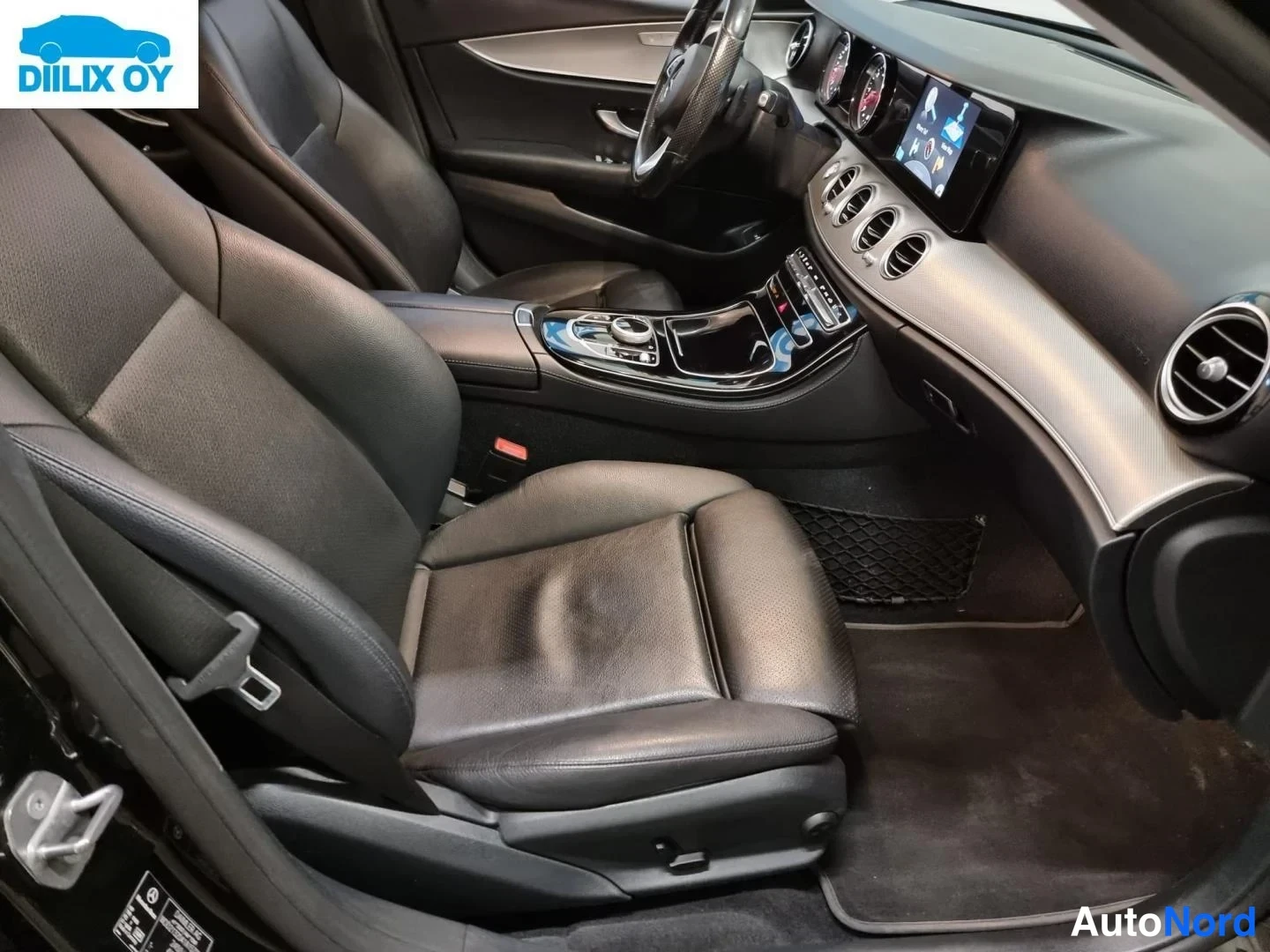 Svart Mercedes-Benz E 220 d 2017, framsäten, bild 11