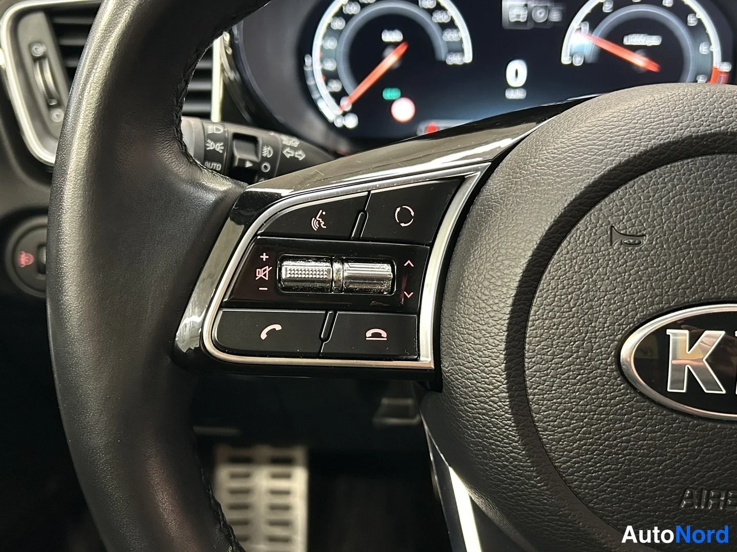 Vit Kia Xceed 2021, detalj, bild 25