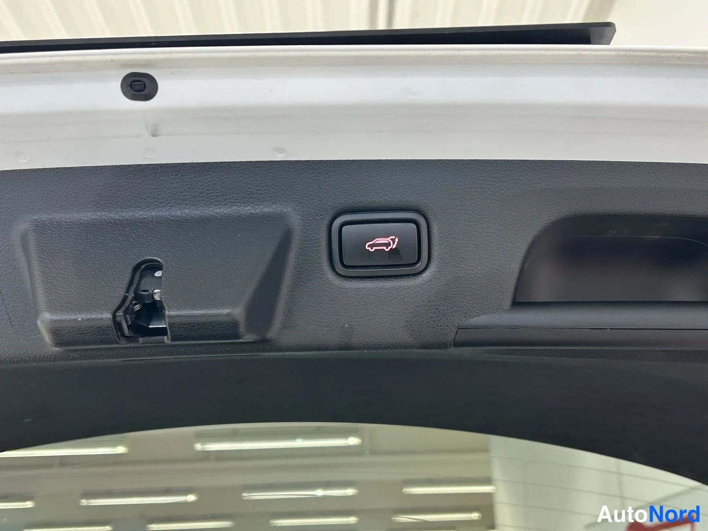 Vit Kia Xceed 2021, detalj, bild 24