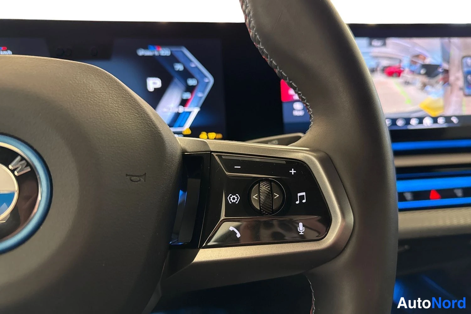 Grey BMW i5 2024, detail, photo 22