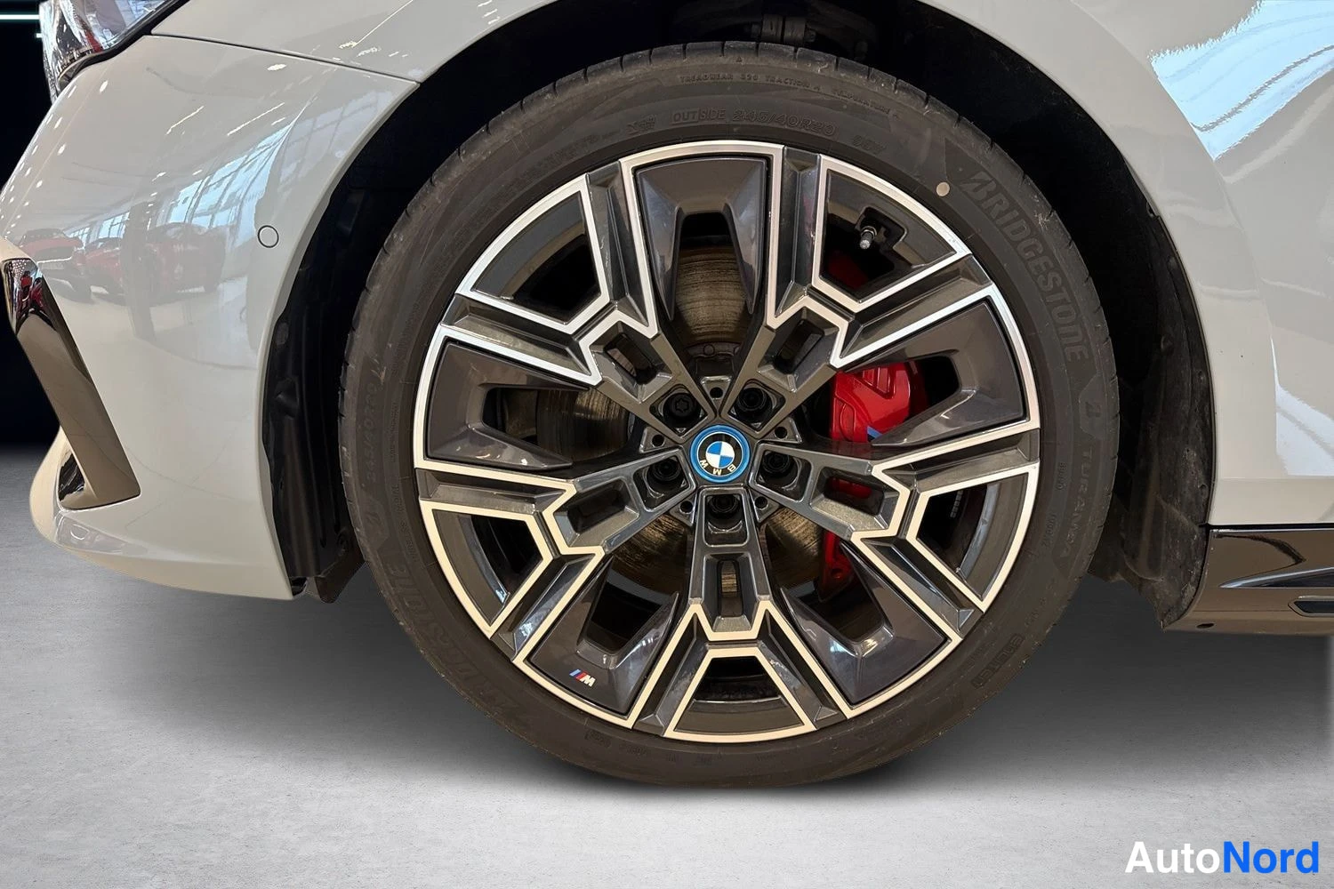Grey BMW i5 2024, detail, photo 14