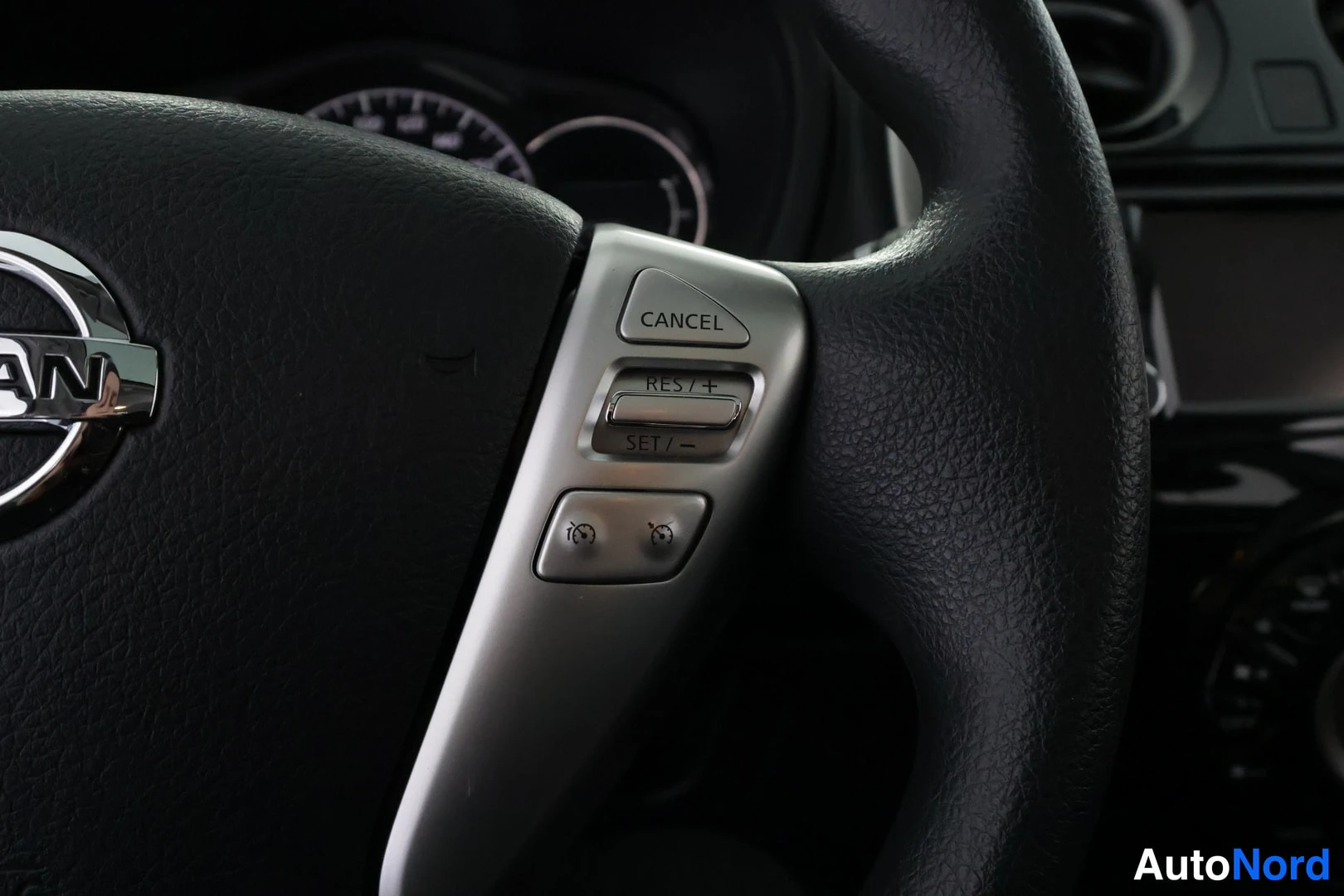Vit Nissan Note 2014, detalj, bild 31