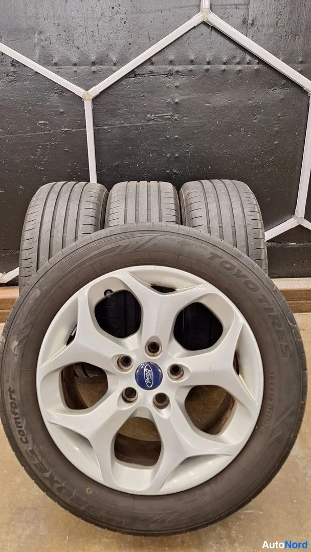 Svart Ford C-Max 2011, detalj, bild 15