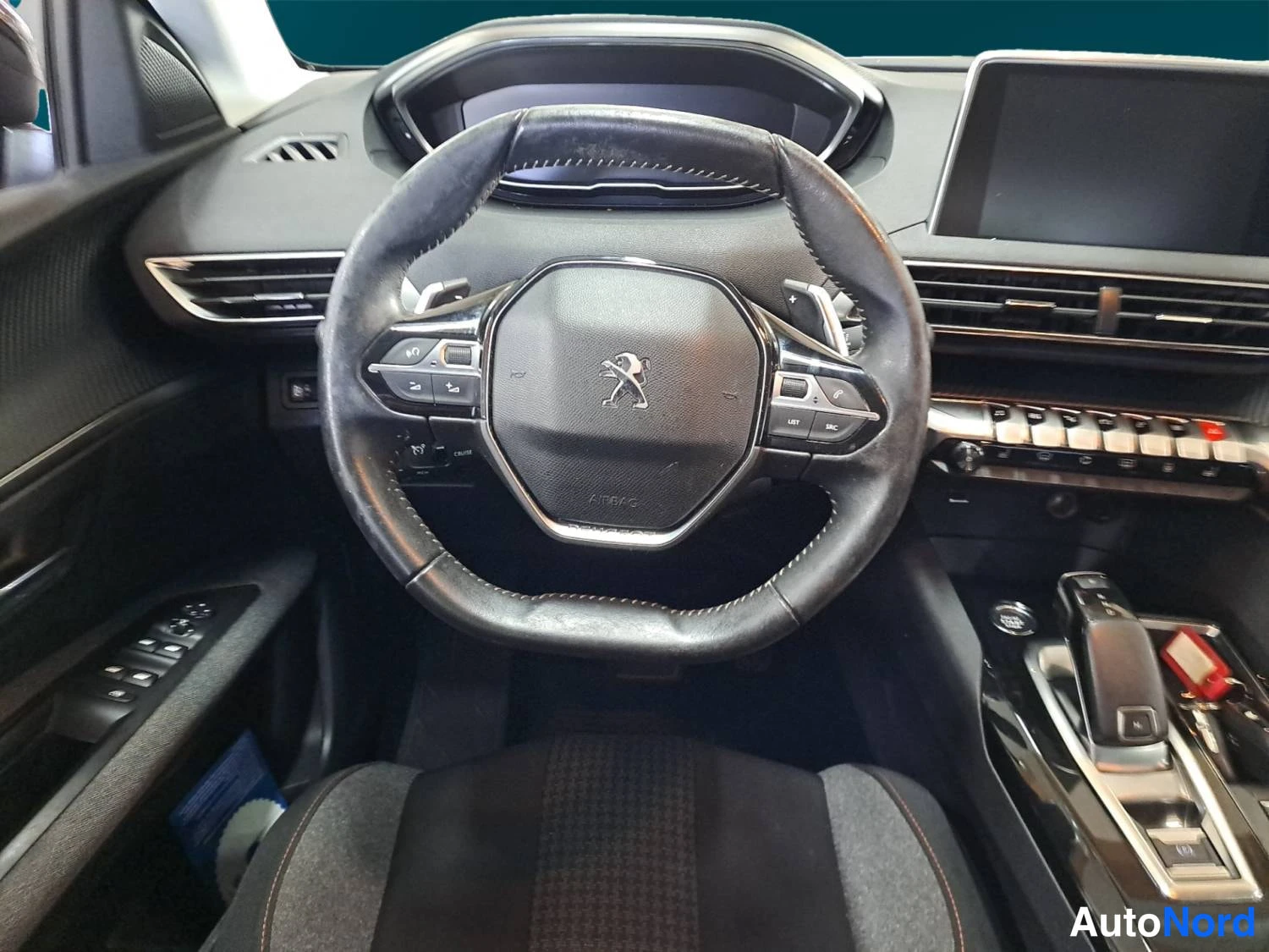 Punainen Peugeot 3008 2022, yksityiskohta, kuva 14