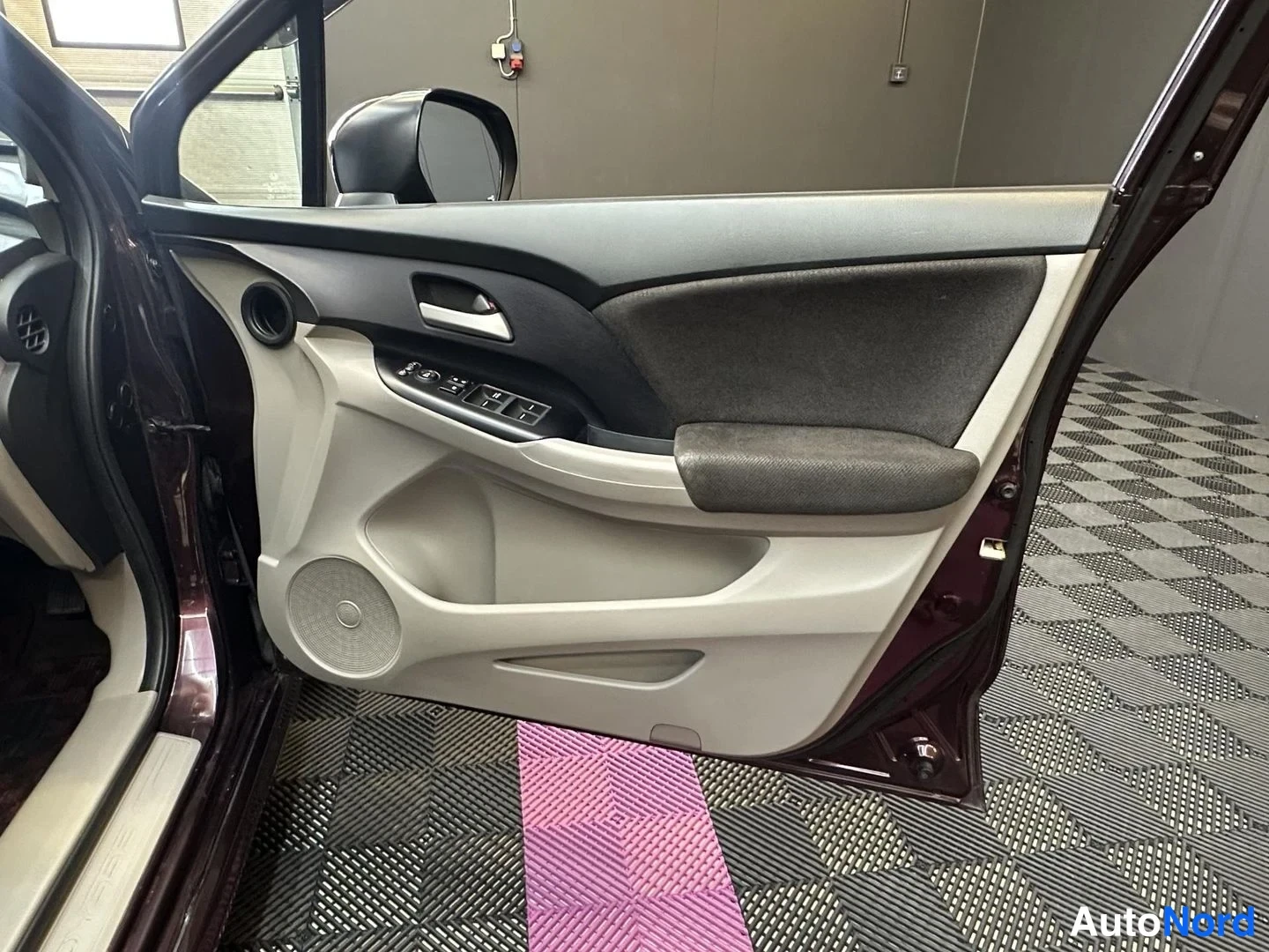Lila Honda Odyssey 2010, detalj, bild 29