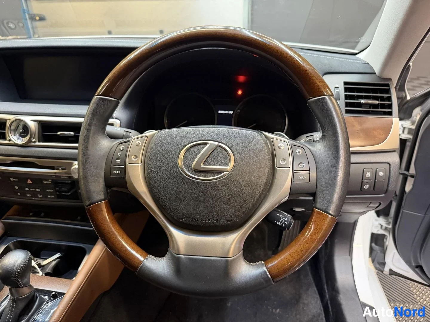 Vit Lexus GS 2012, detalj, bild 14