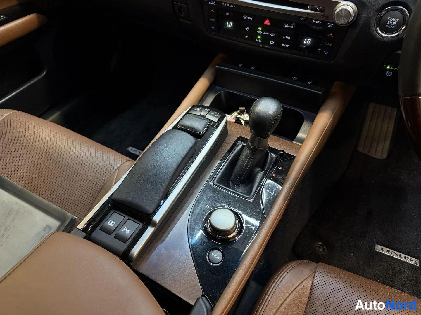 Vit Lexus GS 2012, detalj, bild 16
