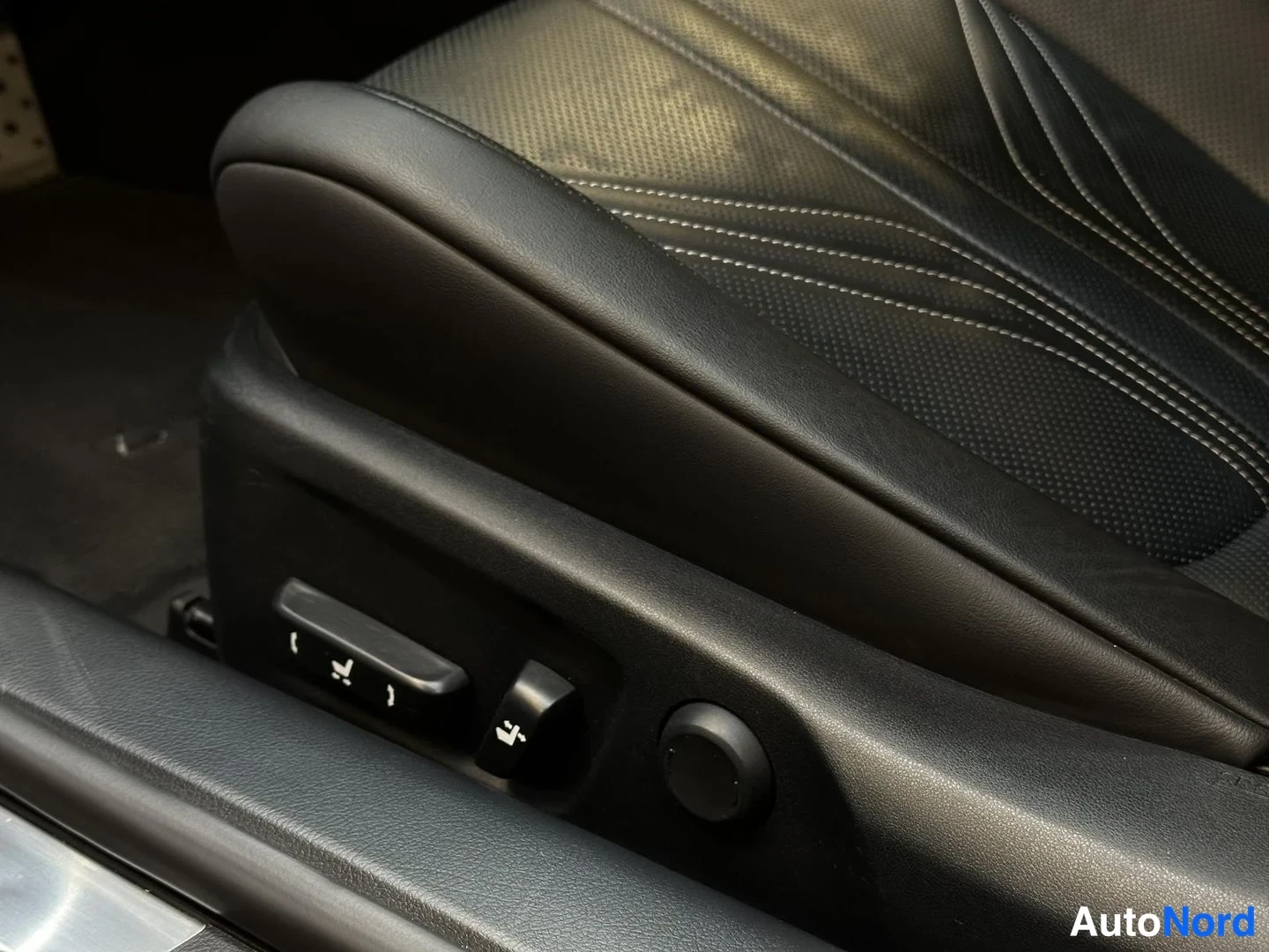 Svart Lexus RC F 2015, detalj, bild 28