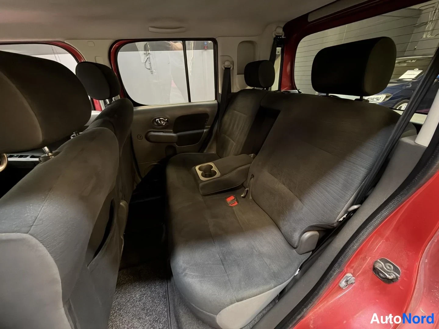 Röd Nissan Cube 2008, baksäten, bild 19