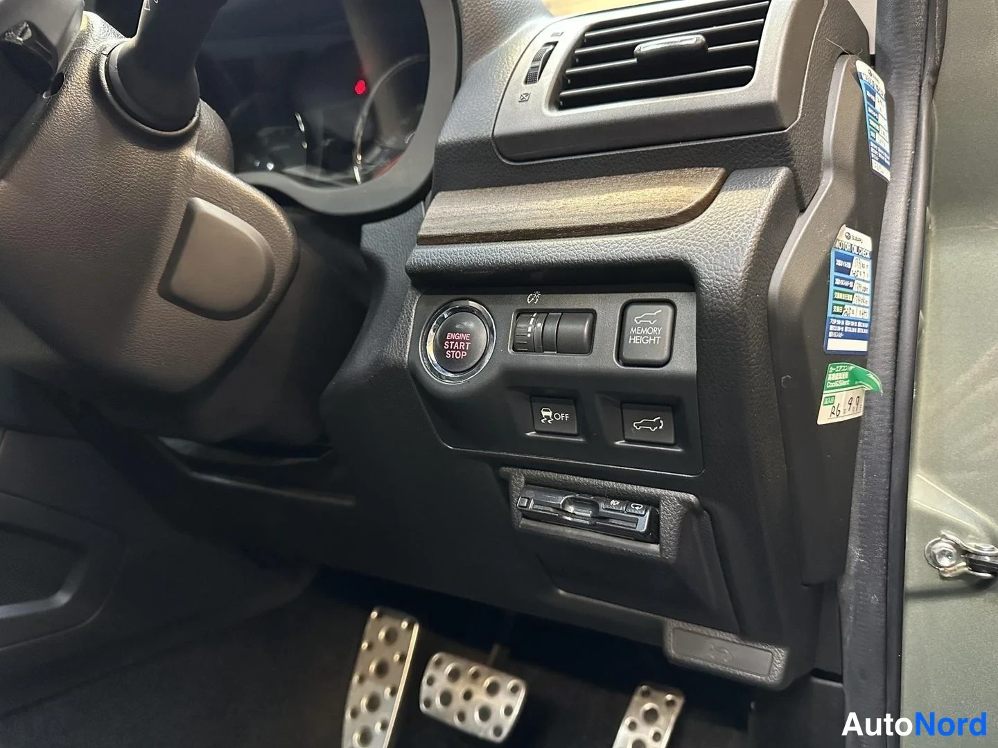 Grön Subaru Forester 2014, detalj, bild 22