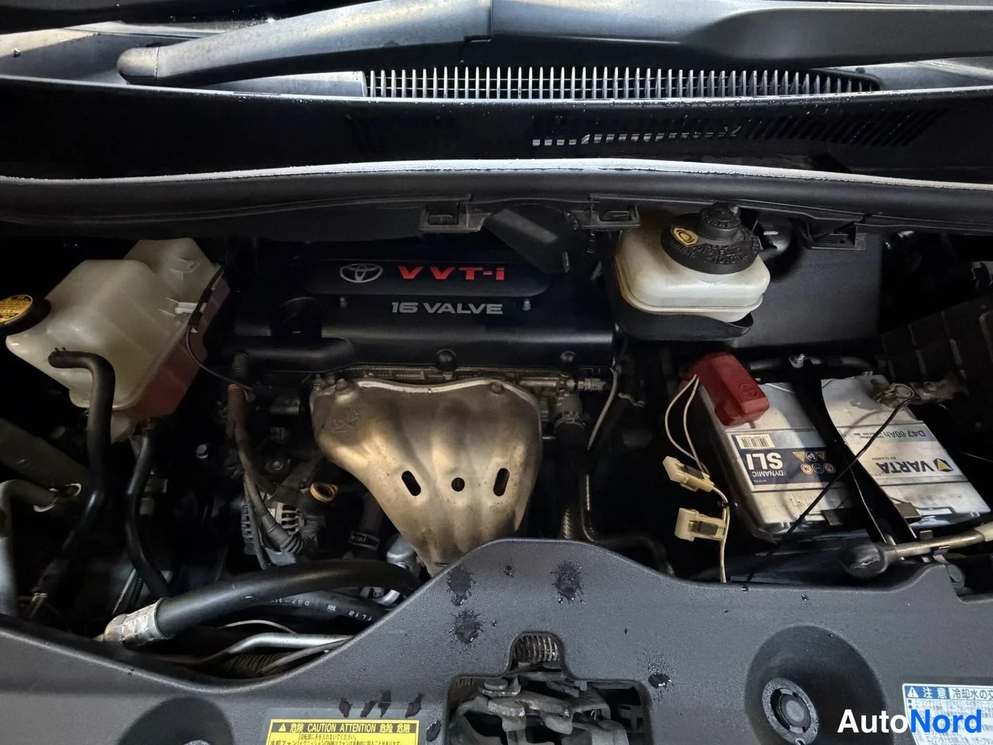 Svart Toyota Vellfire 2009, motorrum, bild 27
