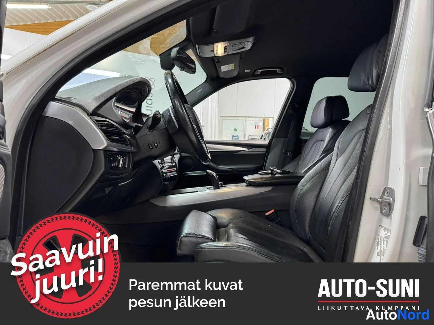 Vit BMW X5 2014, förarplats, bild 5