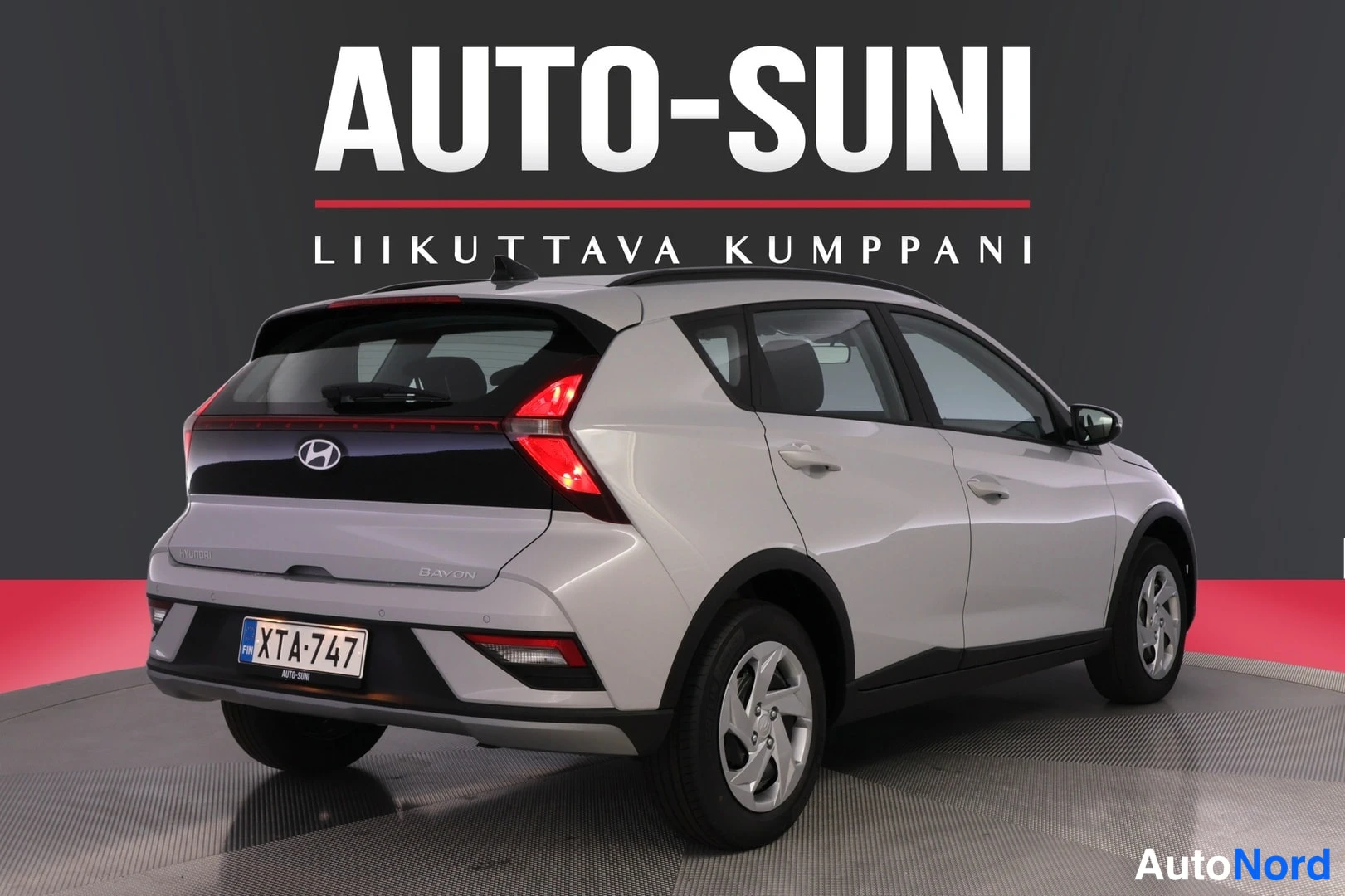 Grey Hyundai Bayon 2026, rear three-quarter, photo 5