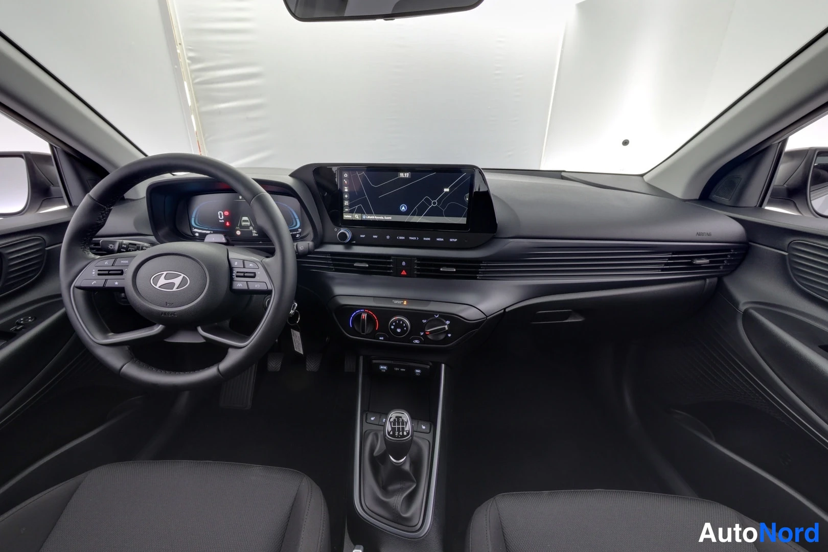 Grey Hyundai Bayon 2026, cockpit, photo 7
