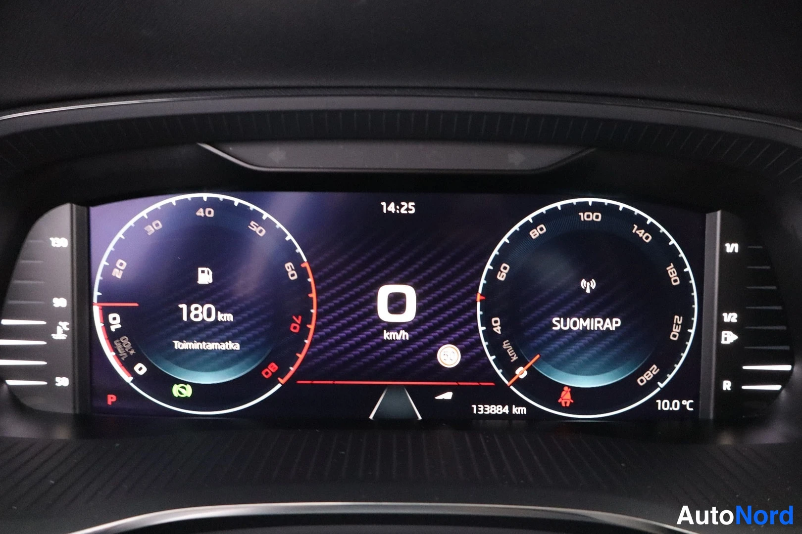 Vit Skoda Octavia 2021, detalj, bild 13