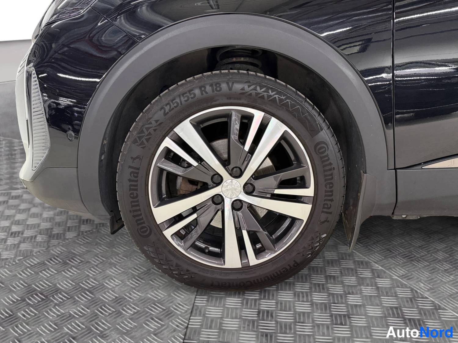 Musta Peugeot 3008 2021, yksityiskohta, kuva 17