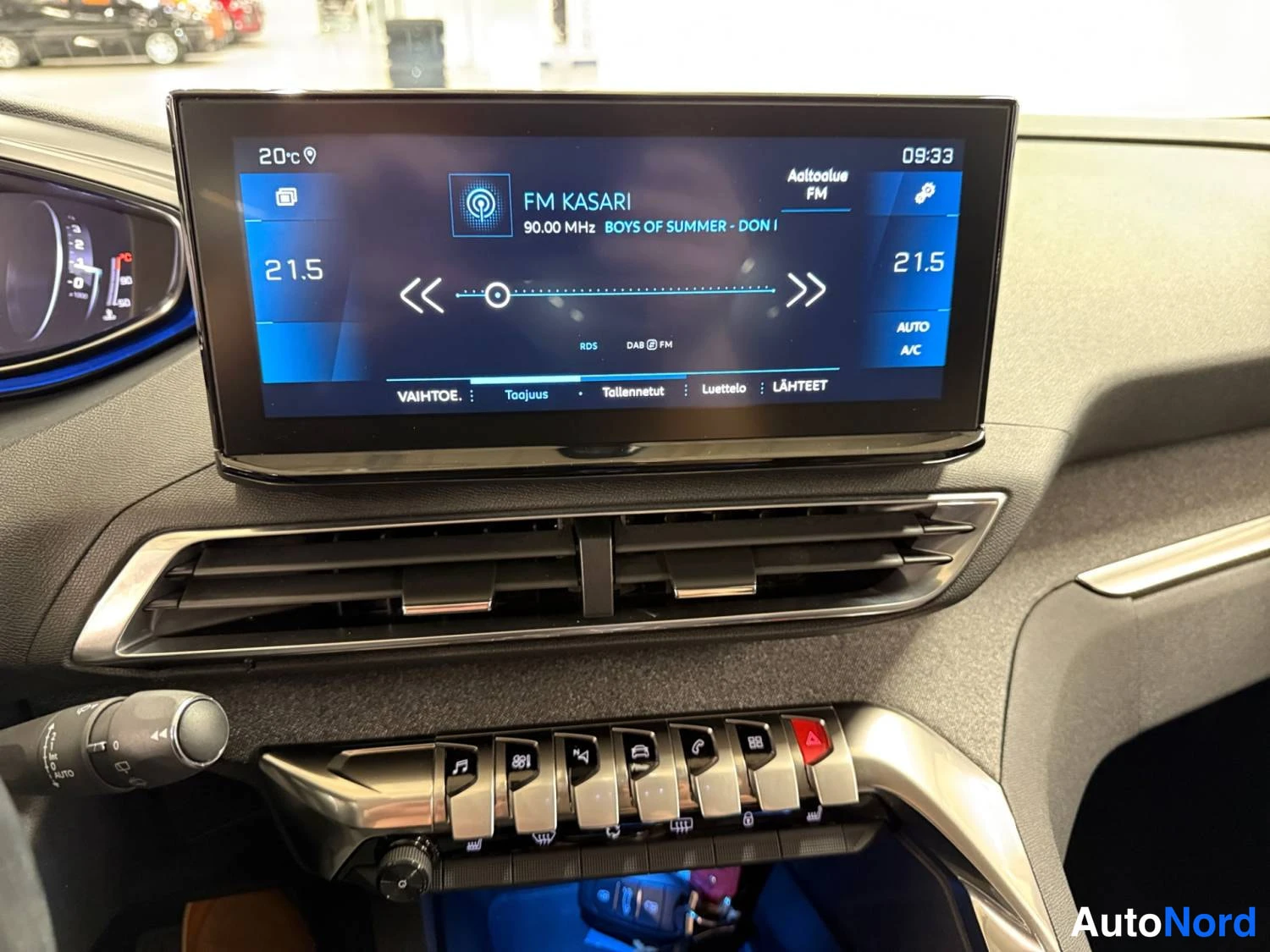 Musta Peugeot 3008 2021, yksityiskohta, kuva 28