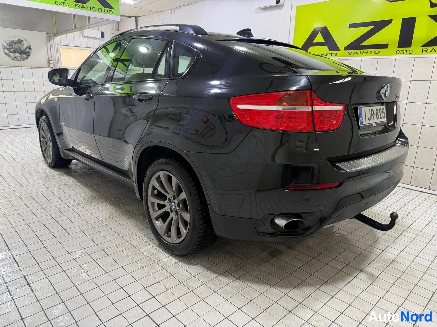 Musta BMW X6 xDrive30d 2011, takaviisto, kuva 8