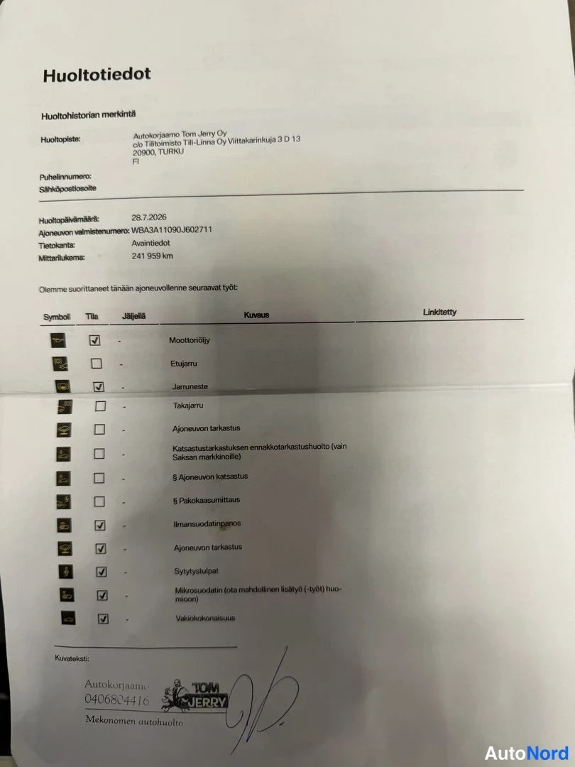 Musta BMW 316i 2013, kuva 33