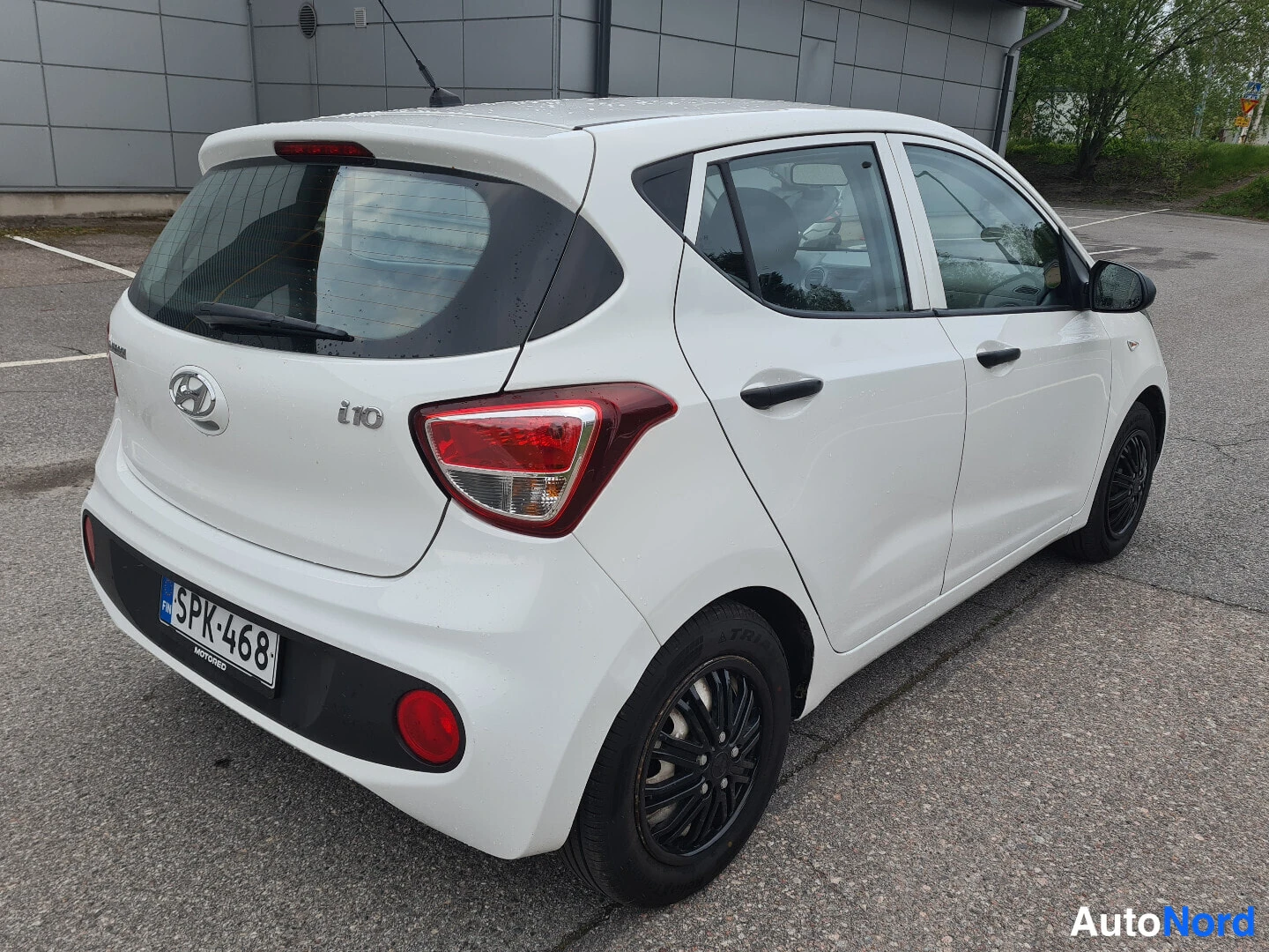 Valkoinen Hyundai i10 2018, takaviisto, kuva 7